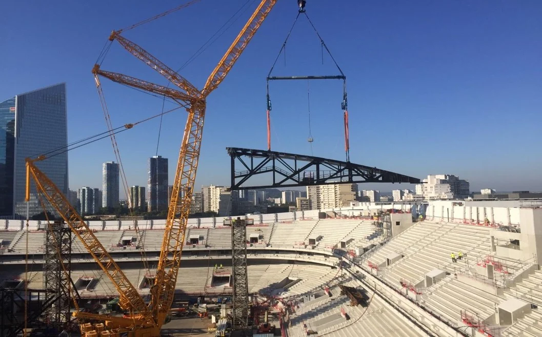 Arena · Steelwork erection